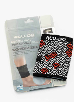 bracelet cheville_ACU-DO_massage_shiatsu_do-in_MTC_douleurs cheville_rétention d'eau_douleurs menstruelles_acupression